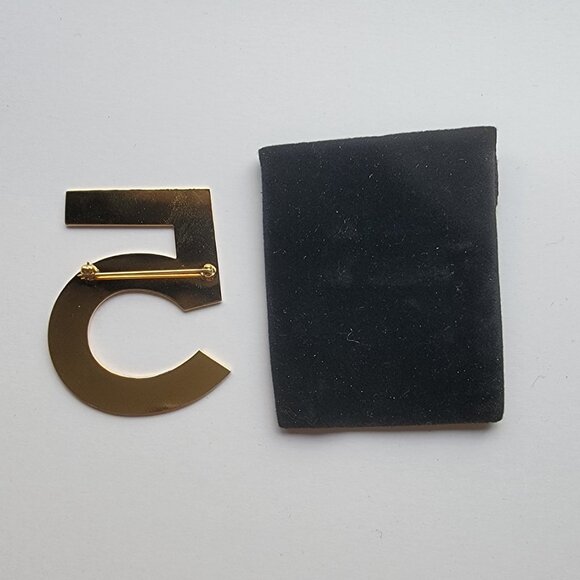 CHANEL classic gold number 5 brooch pin. 2.25" h x 1.5" w - Picture 3 of 8